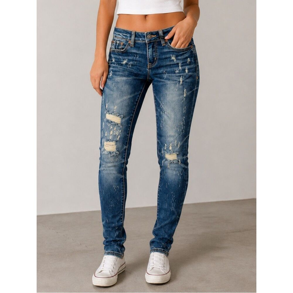 NWT Remix by Rock Revival Straight Leg Jeans in Destroyed Blue Wash Size 24 NEW